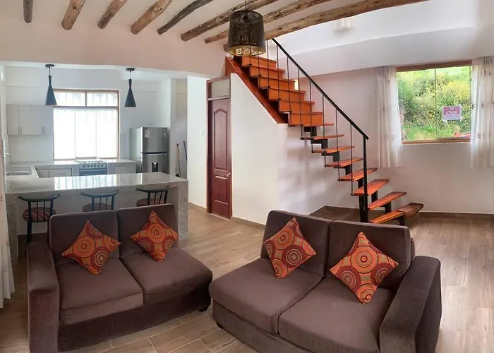 Chaska House Pisac